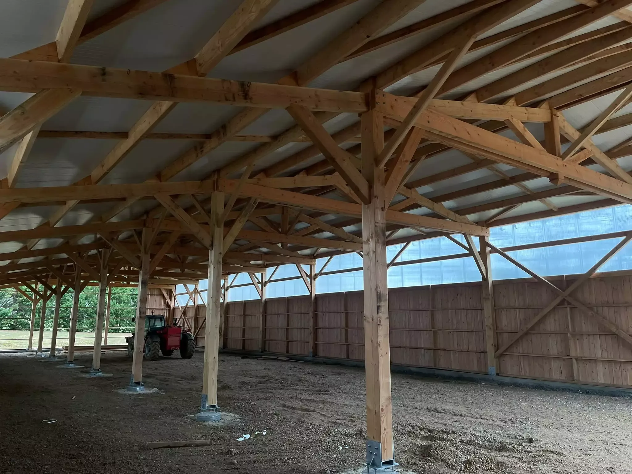 Barns équestres en bois réalisé par Kallithéa, photo 4