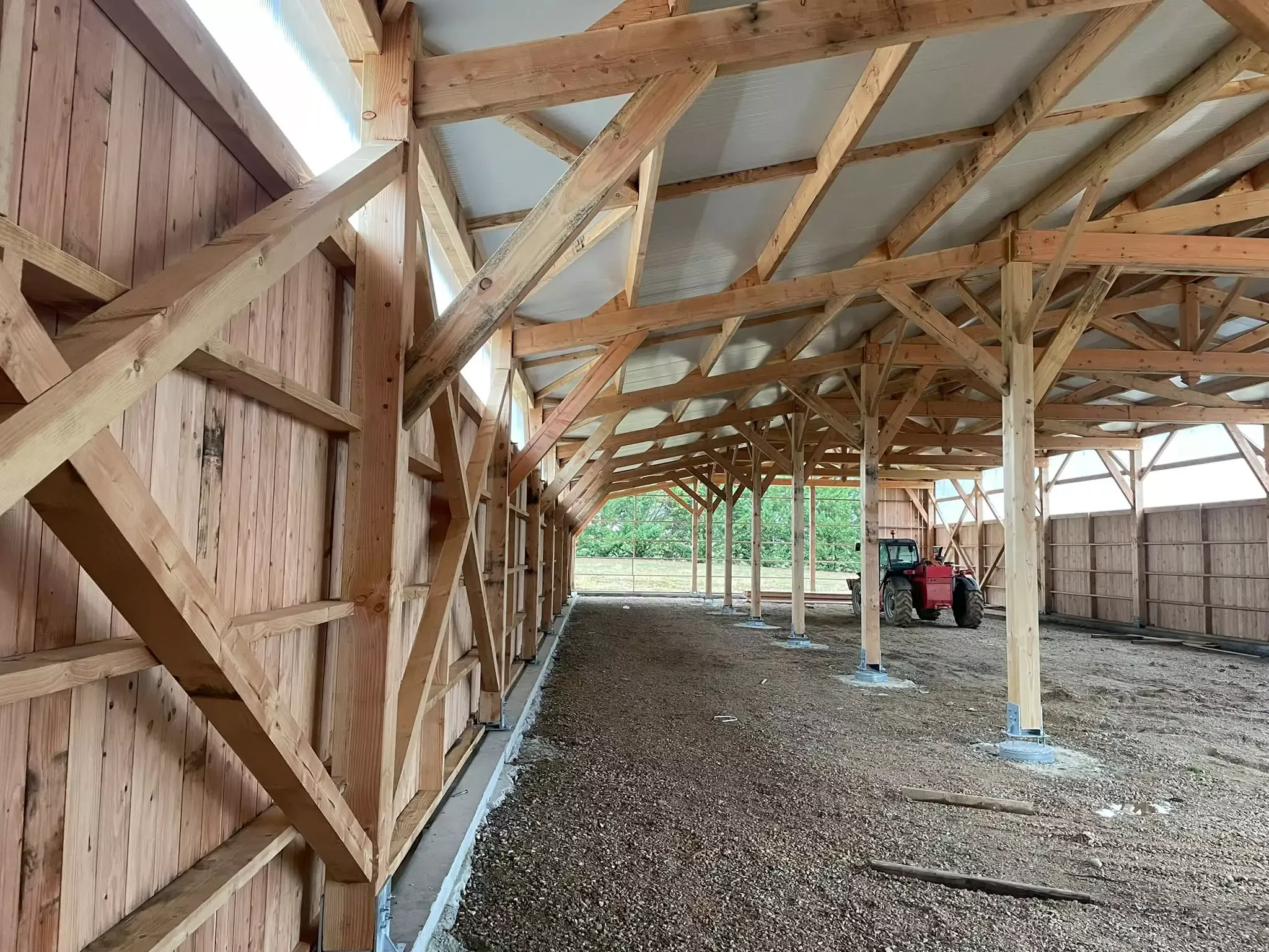 Barns équestres en bois réalisé par Kallithéa, photo 6
